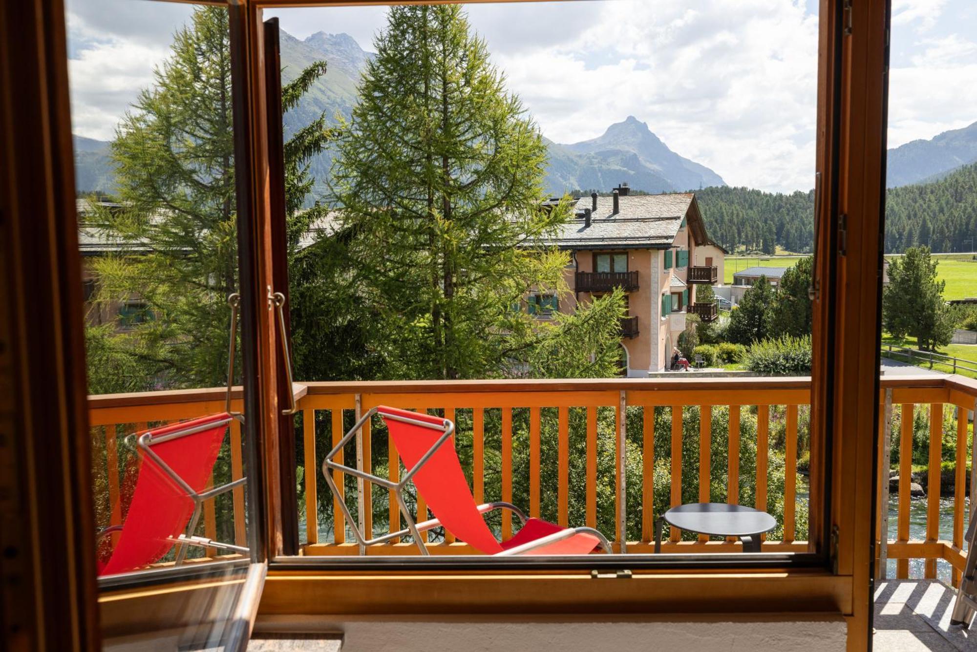 Hotel Chesa Rosatsch - Home Of Food Celerina/Schlarigna Bagian luar foto
